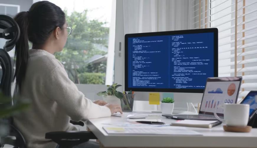 青冈县企业数字化解决方案:机器学习赋能商业模式升级的核心路径